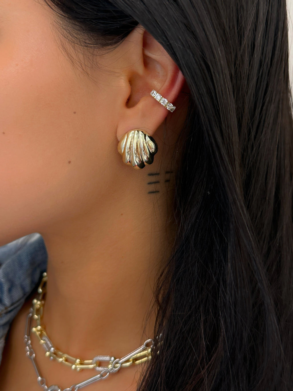 Tide Shell Studs