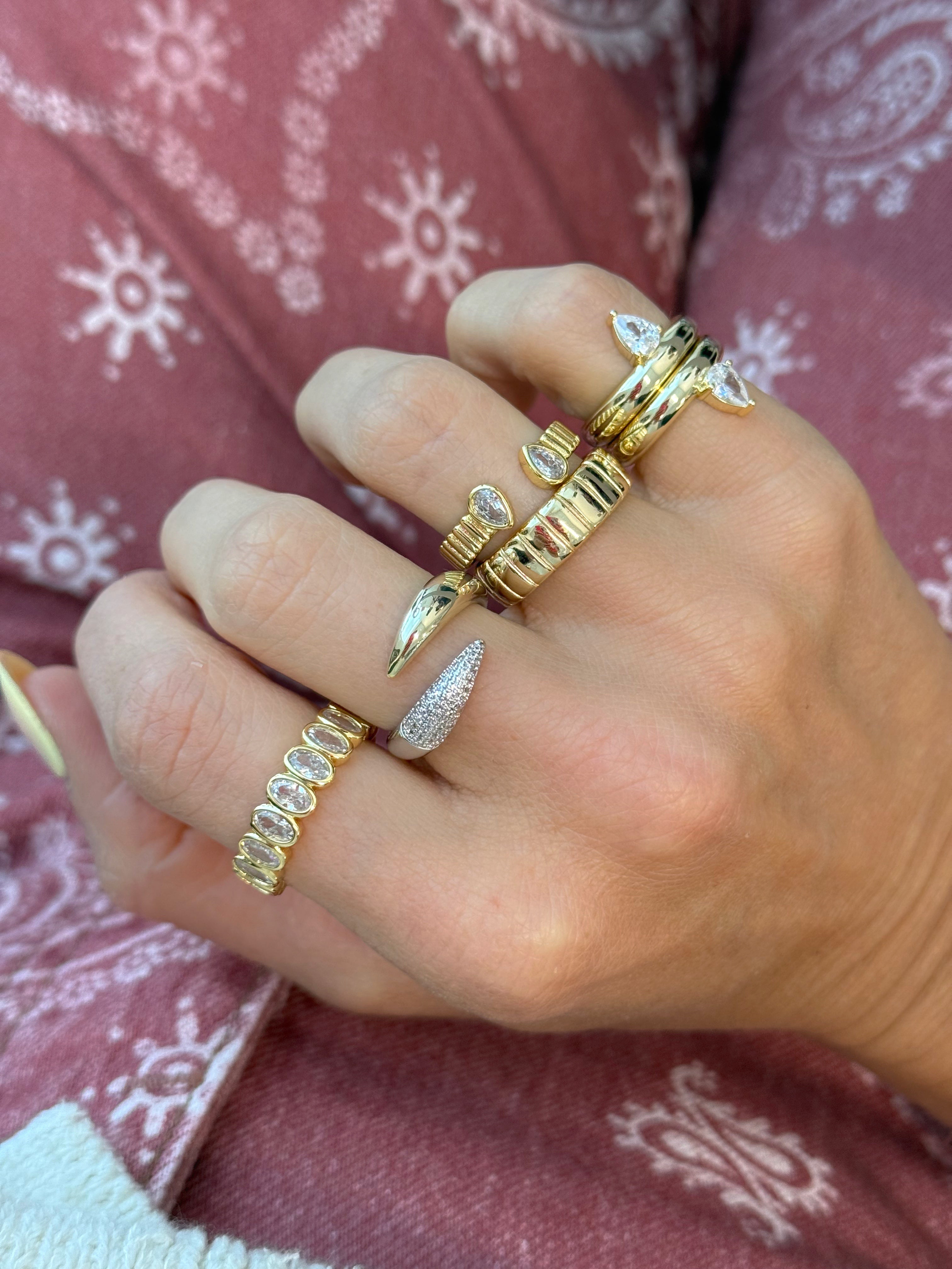 Bold Two Tone Claw Ring