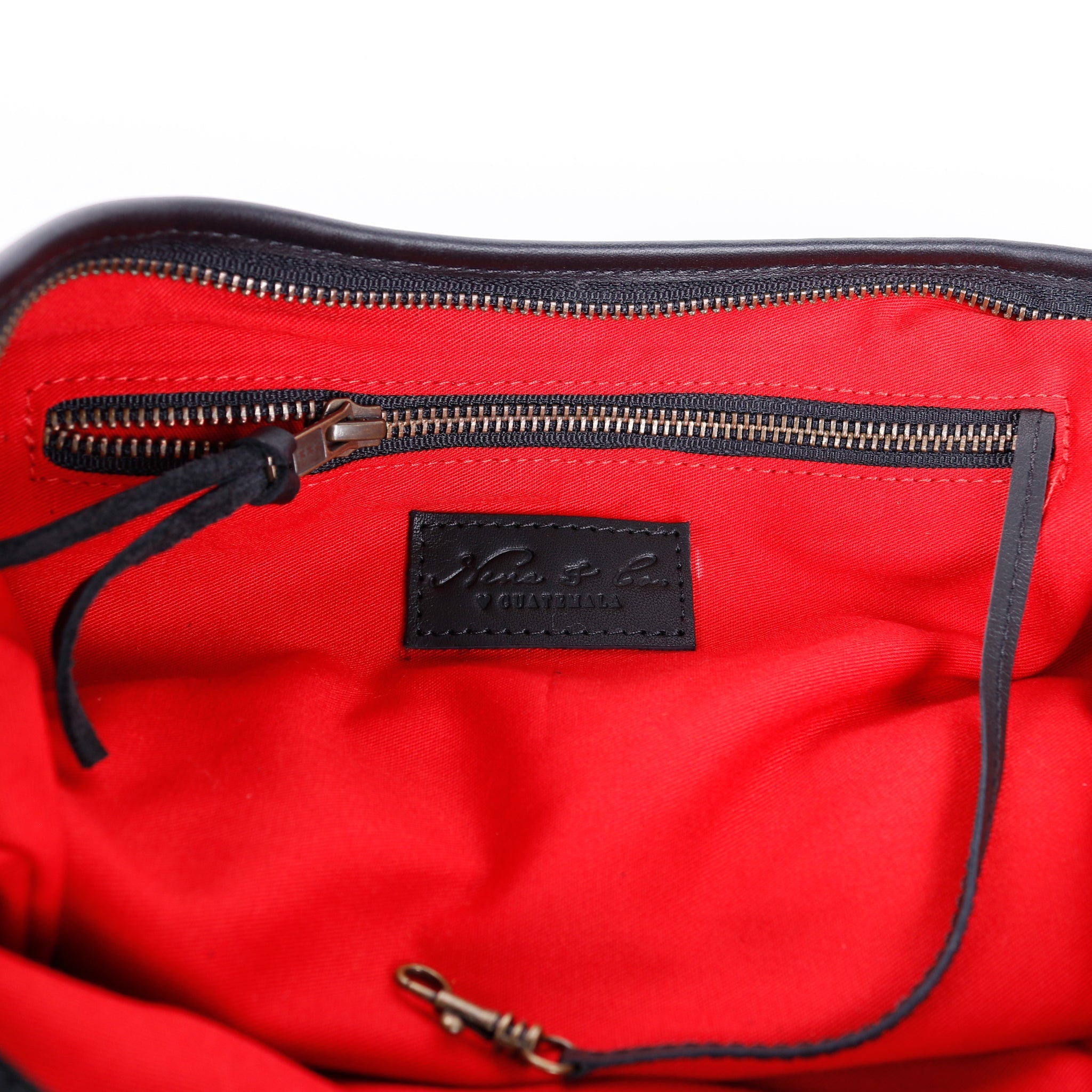 HOBO BAG - VINTAGE CORTE - BLACK - NO. 15983