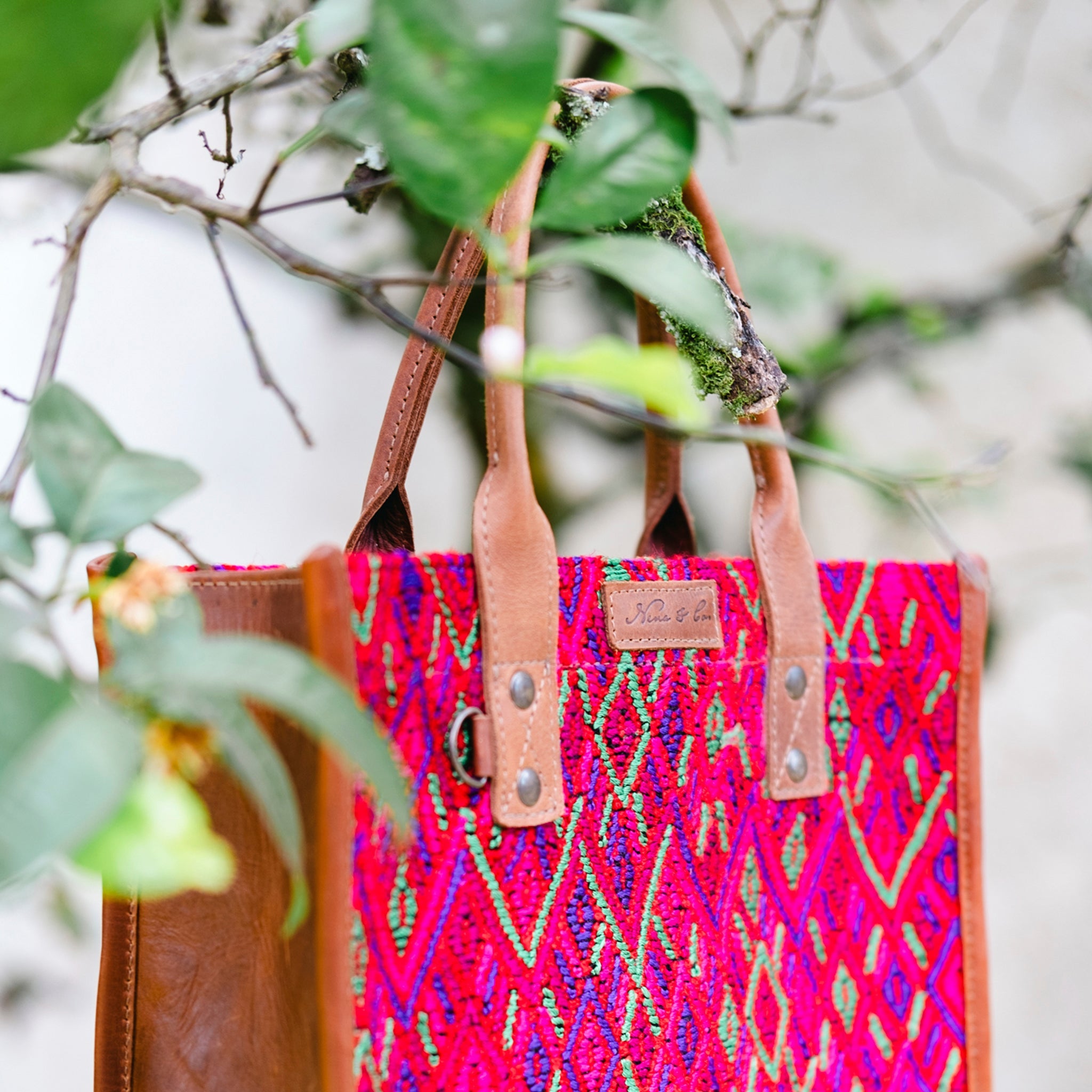 MEDIUM PERFECT TRAVEL TOTE - OOAK - AUBURN - NO. 12572